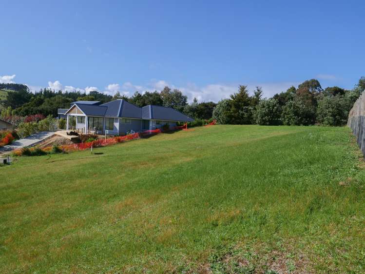 11 Frangipani Street Cable Bay_8