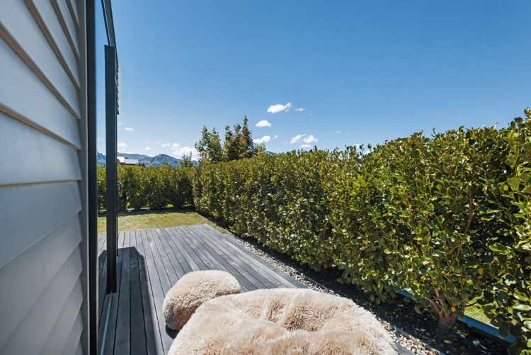 4 Matakanui Lane Wanaka_17