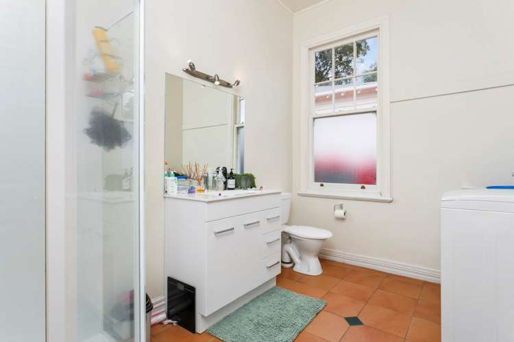 6 Saint Leonards Road Mount Eden_10