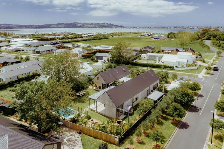 16 Shearwater Lane Point Wells_29