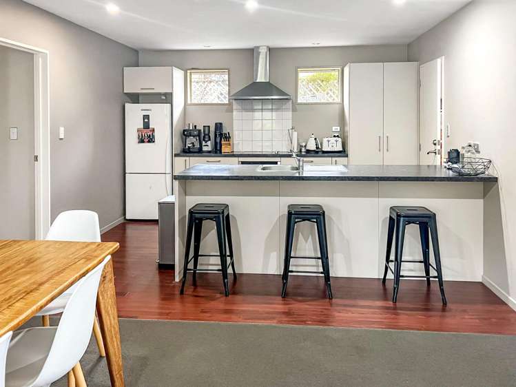 9 Field Tce Upper Riccarton_1