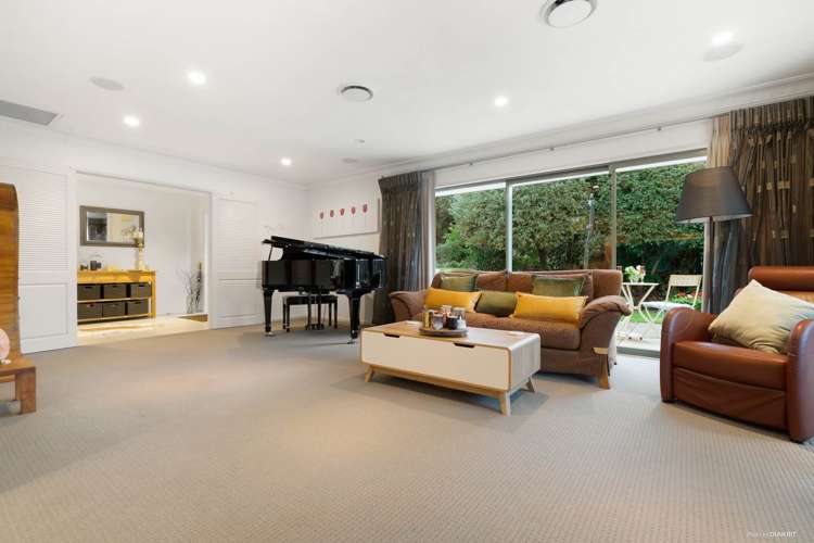 17 Seymour Road Mellons Bay_5