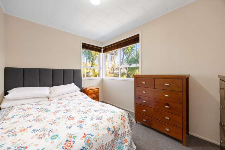 12 Tabitha Crescent Henderson_9