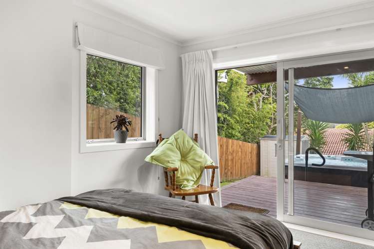 24 Shanaway Rise Hillcrest_20