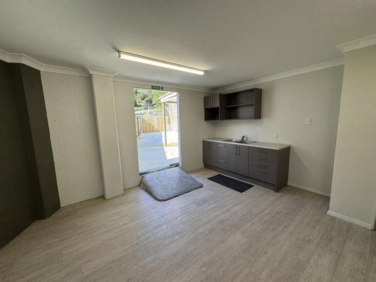 4/162 Gracefield Road Gracefield_5