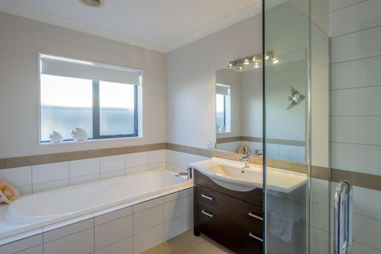 38 Kotuku Drive Paraparaumu Beach_17