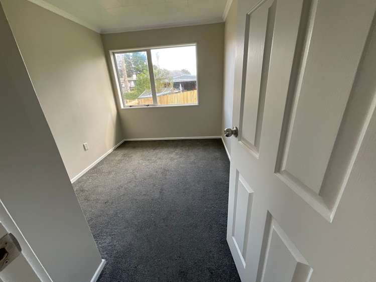 21 Blanes Road Manurewa_12