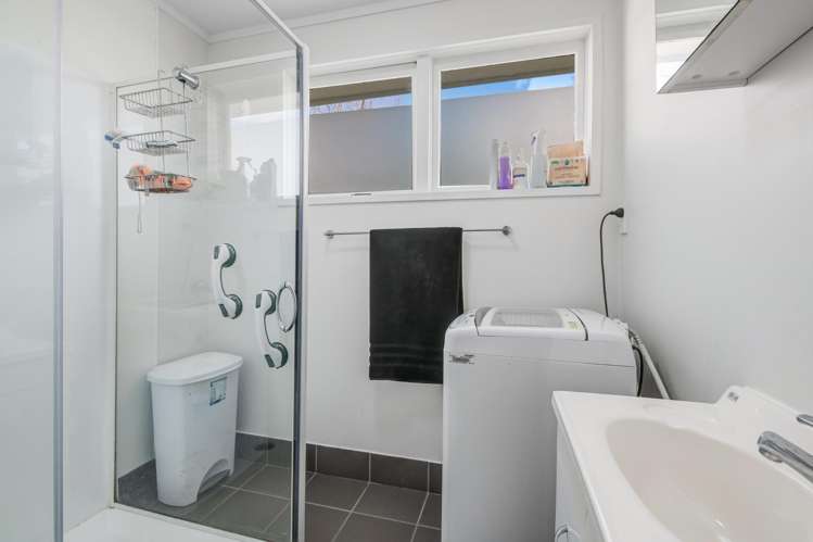 207 Mangakura Road Helensville_32