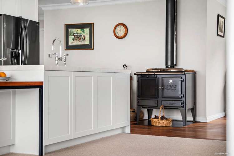 6 Tram Gully Road Awhitu_12