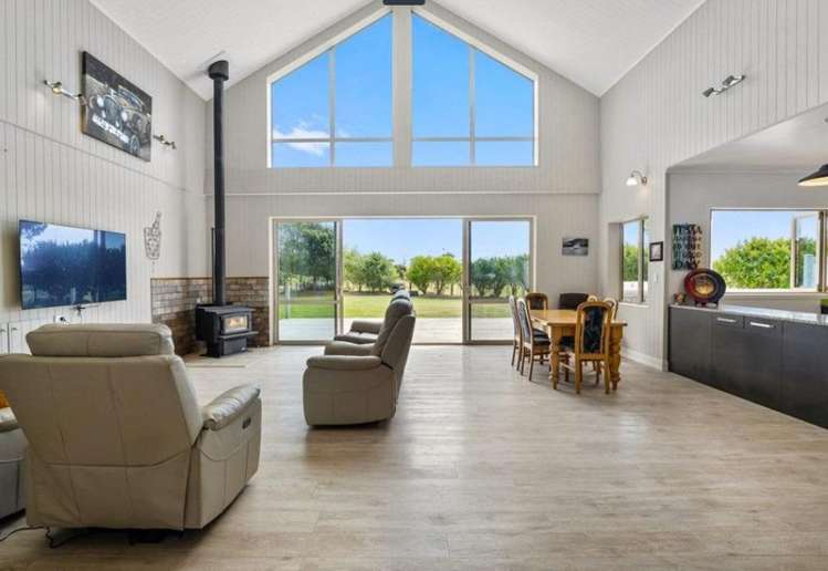 84 Sandford Road Ruakaka_1