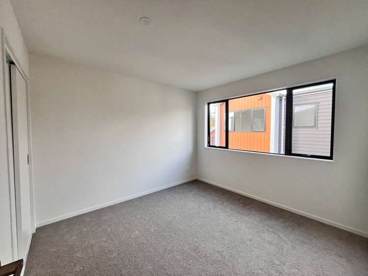 1/6 Woodhouse Place West Harbour_9