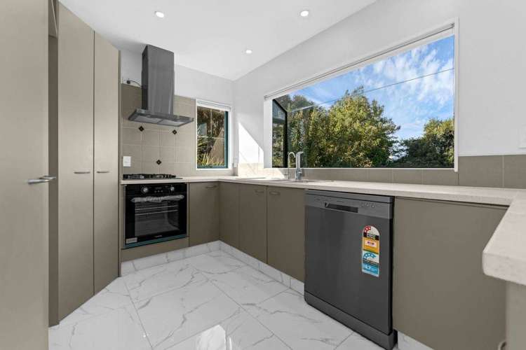 23 Murphys Road Totara Park_11