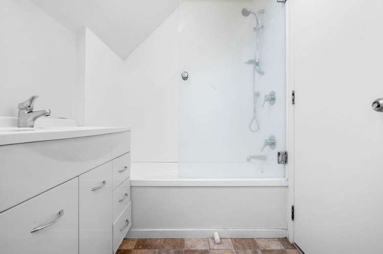 12a Dowding Street Melville_14