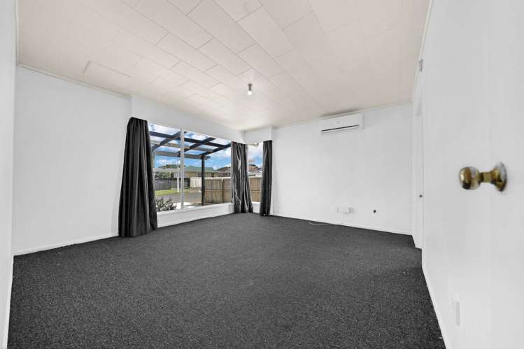 37 McDivitt Street Manurewa_14