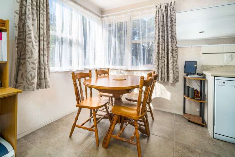 60 Fitzwater Place Henderson_14