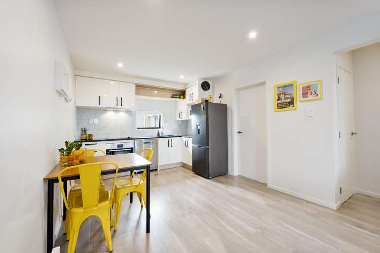 4/115 Swanson Road Henderson_15