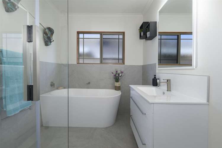 3 Plover Place Maungatapu_14