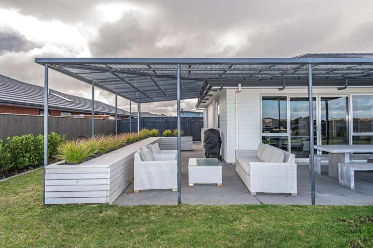 37 Magnolia Crescent Tawhero_24