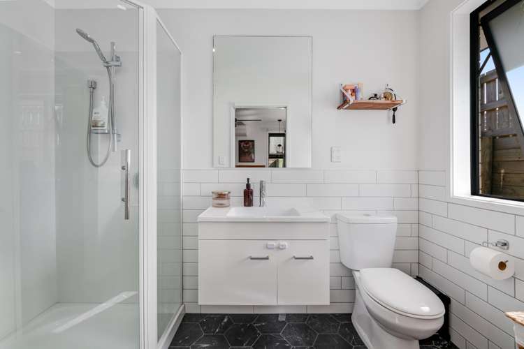 9 St Julia Court Helensville_23