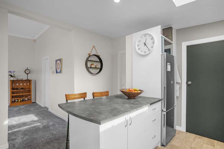 55A Wakefield Street Alicetown_5