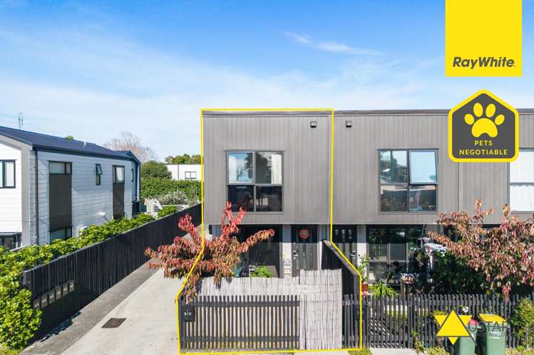 3/2 Stokes Avenue_0