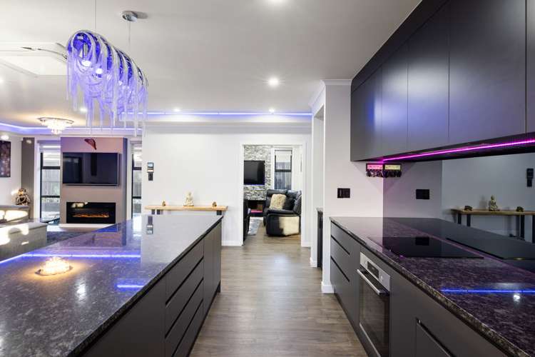 27 Keerangi Place Rototuna North_10