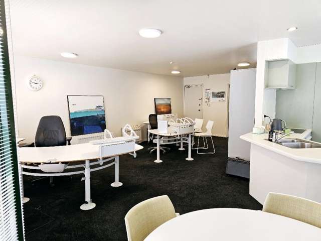 Unit 2, 75 Gloucester Street City Centre_2