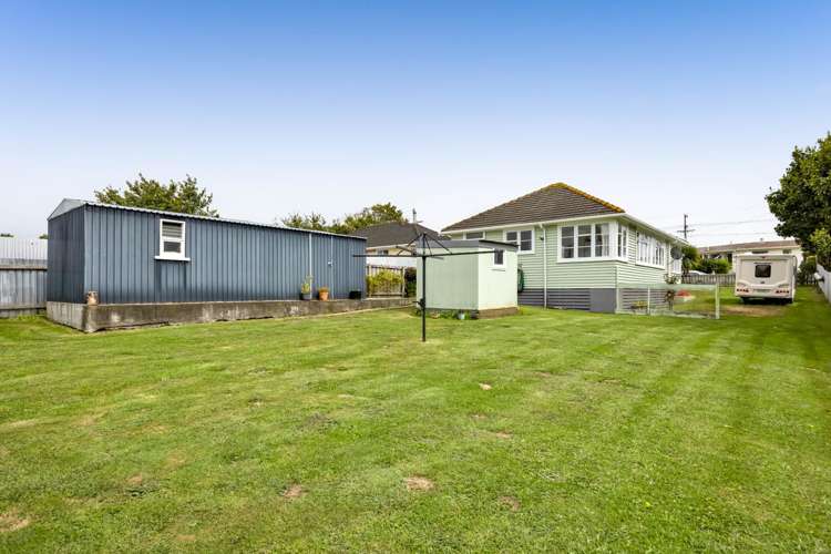 55 Fairfield Road Hawera_14