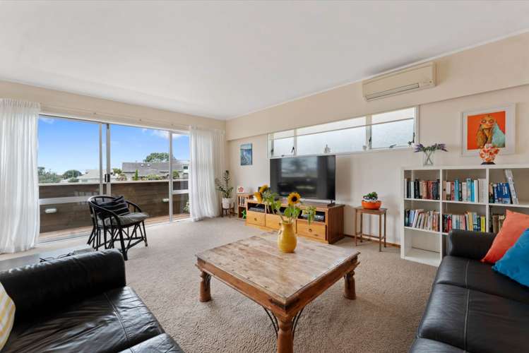 3/344A Beach Road Mairangi Bay_8