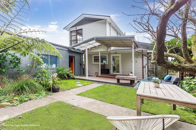 318 Queens Drive Lyall Bay_3