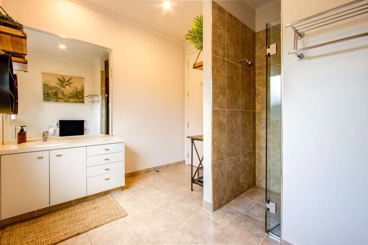 19 Fairview Place Havelock North_16