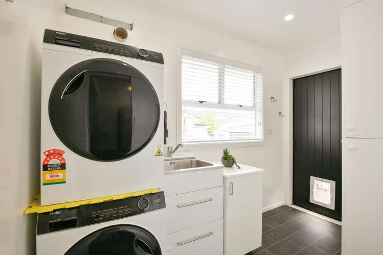 9 Kowhai Street Tawa_6