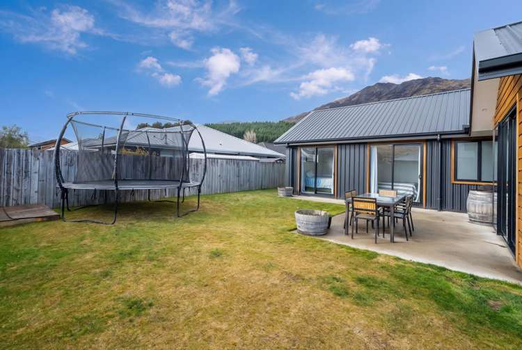 9 Risinghurst Terrace Lower Shotover_15