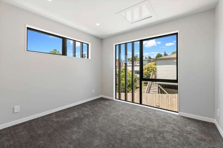 9/28 Ludlow Terrace Totara Vale_21