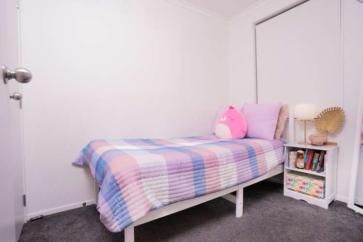 29 Saddleback Crescent Papakura_7