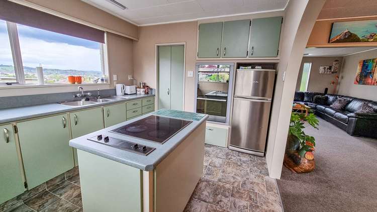 239 Clyde Street Balclutha_5