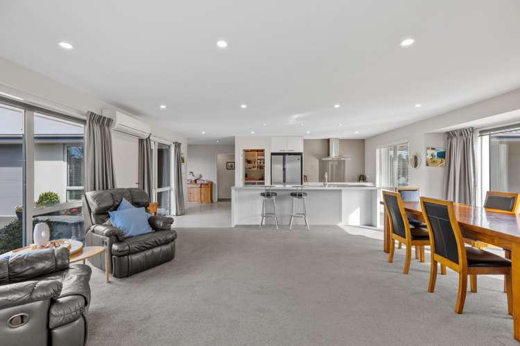 13 Lynley Drive West Melton_24