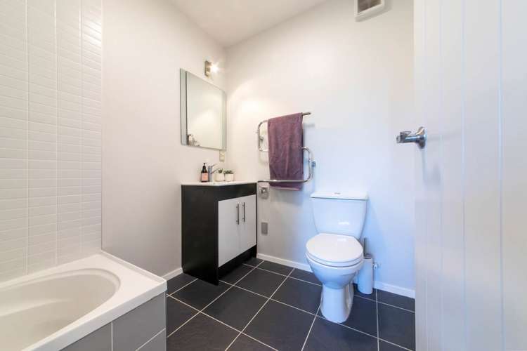 167 Woodlands Park Road Titirangi_14