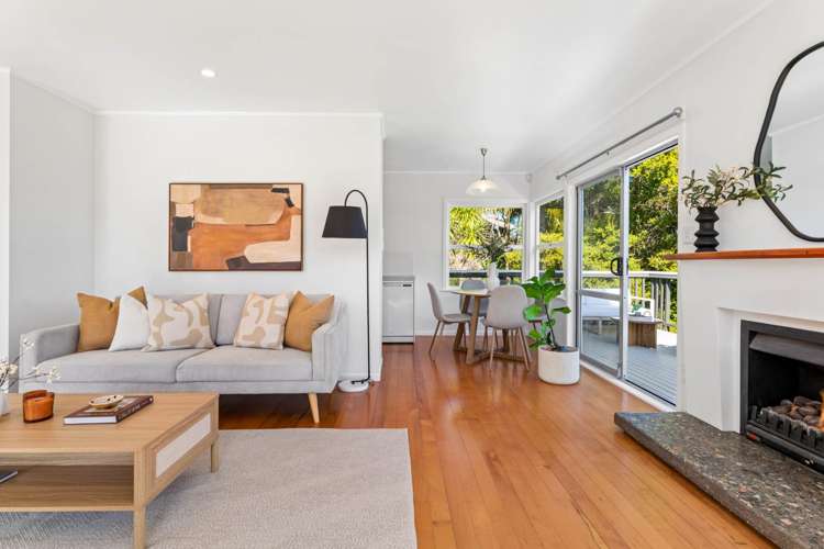 26 Coroglen Avenue Birkenhead_10