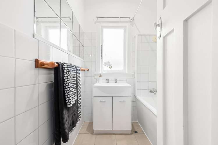 146 Randwick Road Moera_8