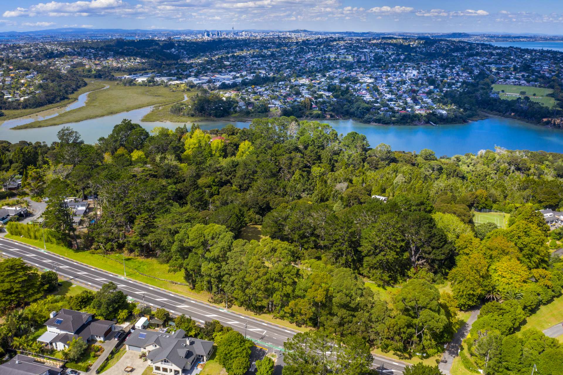 131 Upper Harbour Drive Greenhithe North Shore City Houses for