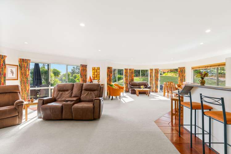 1152A East Coast Road Redvale_28
