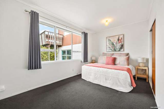 2/3172 Great North Road New Lynn_3