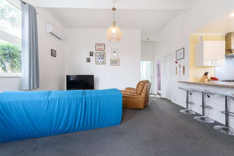 2/275 Great North Road Henderson_6