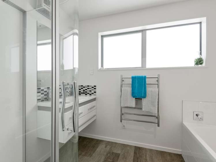 8 Fifetuscan Way Lincoln_17