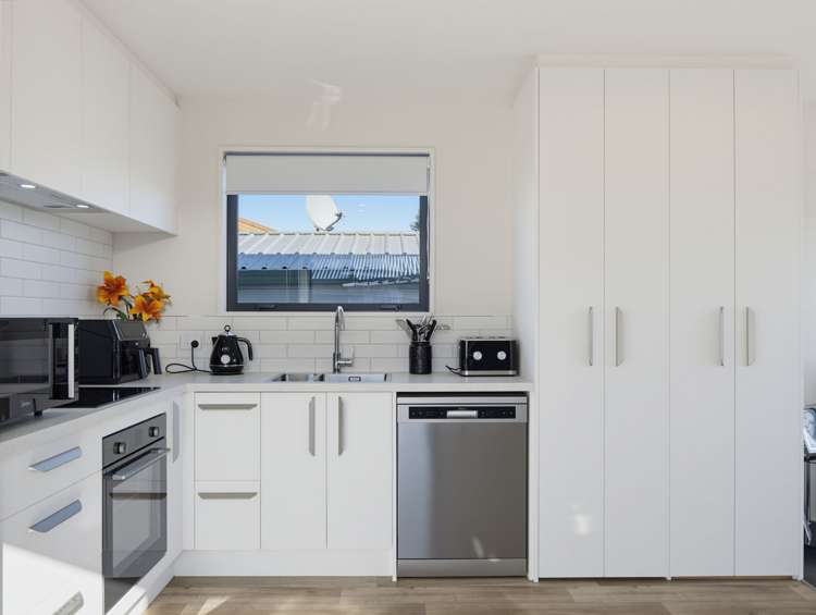10 Randolph Street Woolston_8
