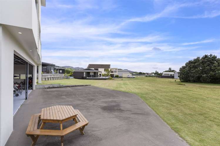 1 Centreway Pauanui_17