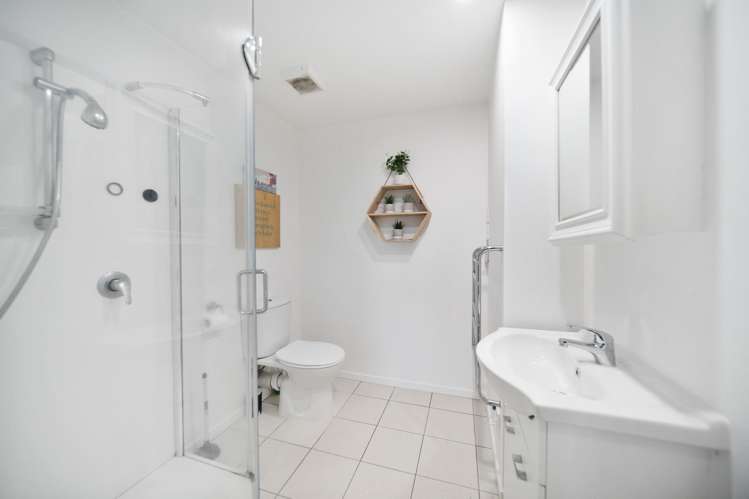 34 Cyclarama Crescent Massey_7