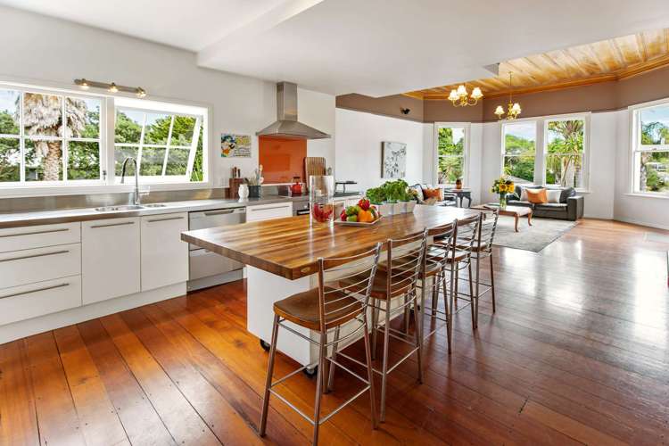 159 Great North Road Otamatea_4