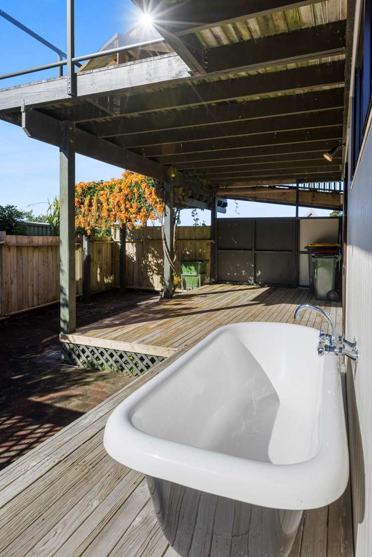 41 Barrier View Road Leigh_21